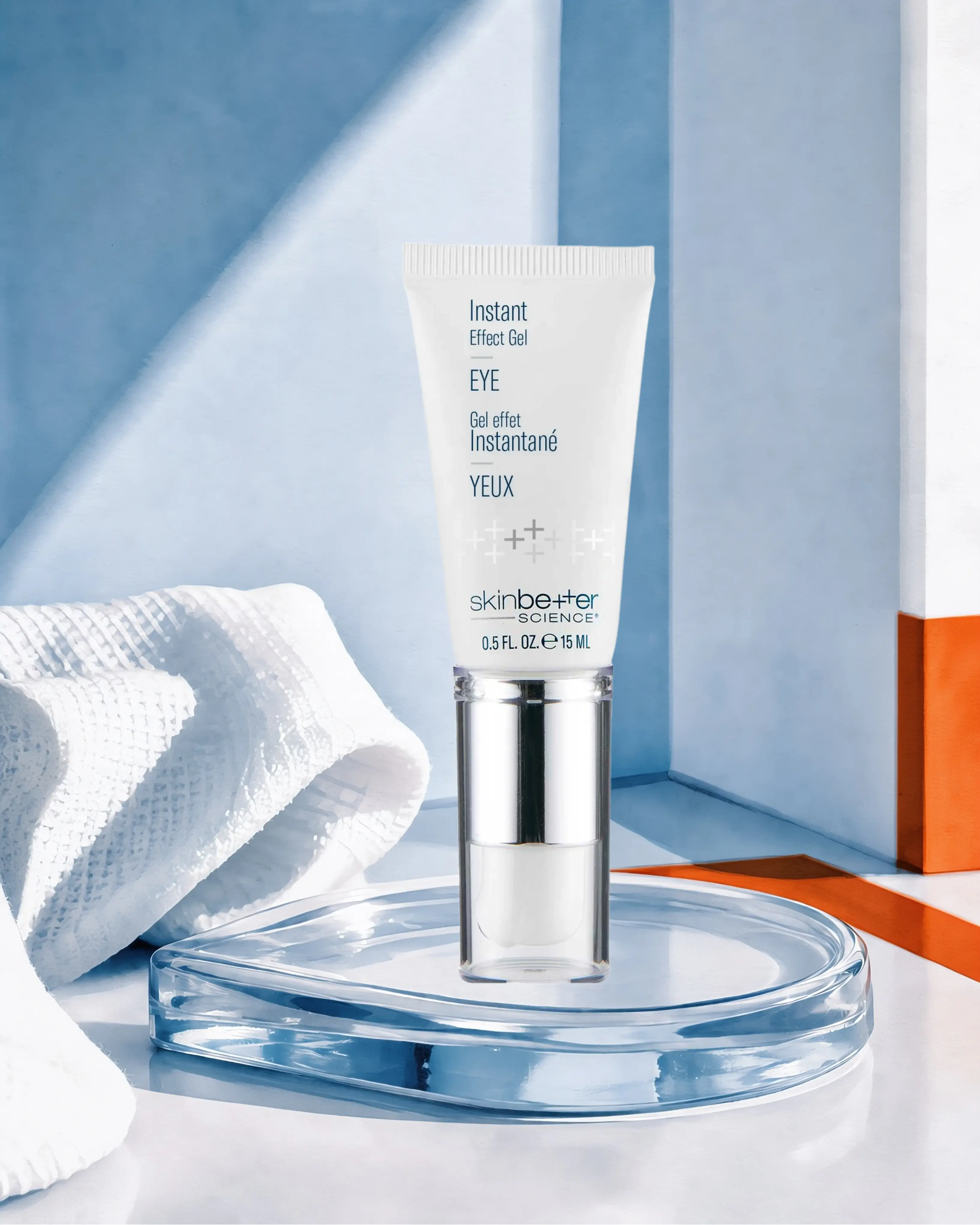 Instant Effect Gel EYE, SKINBETTER SCIENCE: cosmeceutical skincare, Atelier Med selection in Québec.