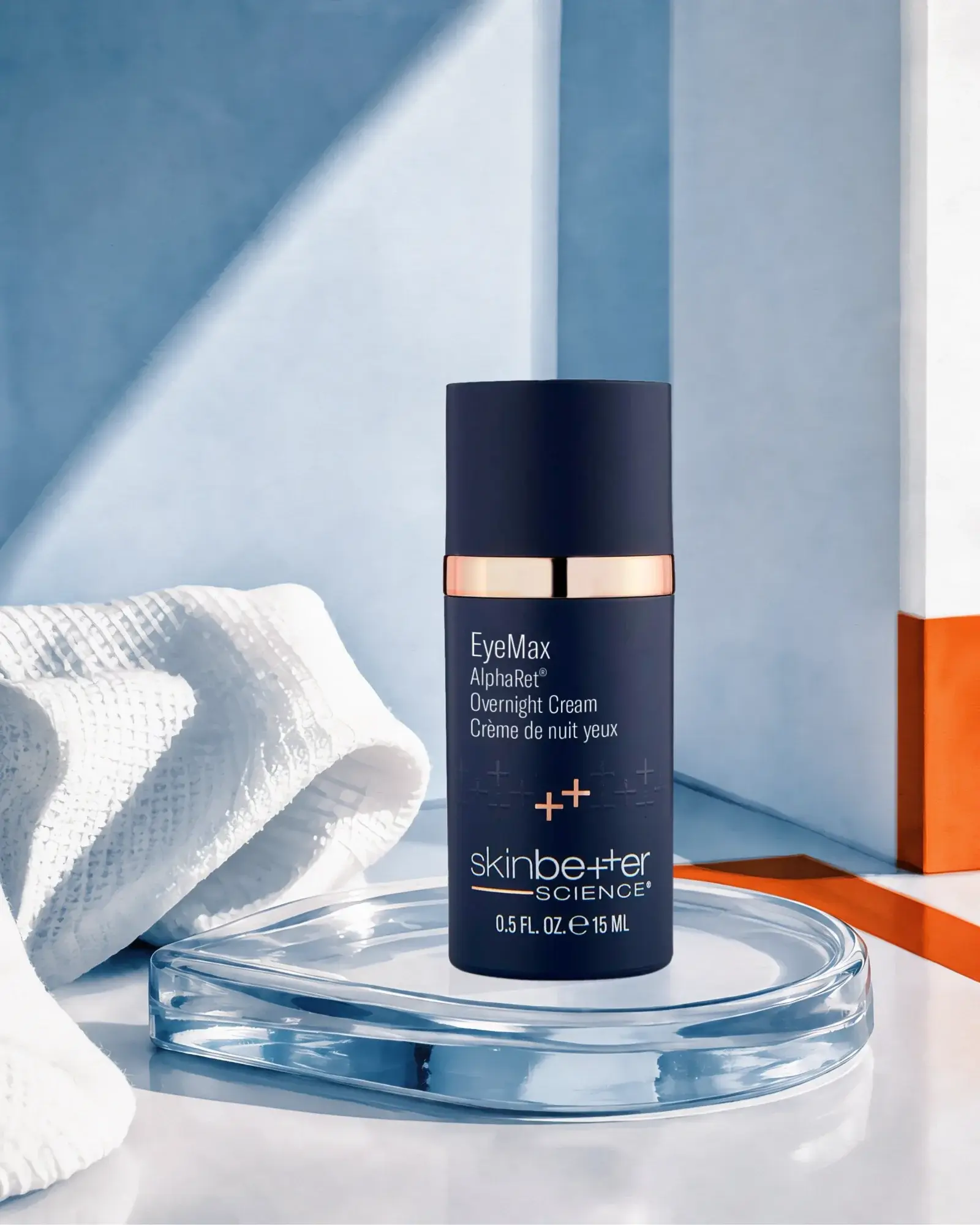 EyeMax AlphaRet Crème de nuit yeux, SKINBETTER SCIENCE : soin cosméceutique, sélection Atelier Med au Québec.