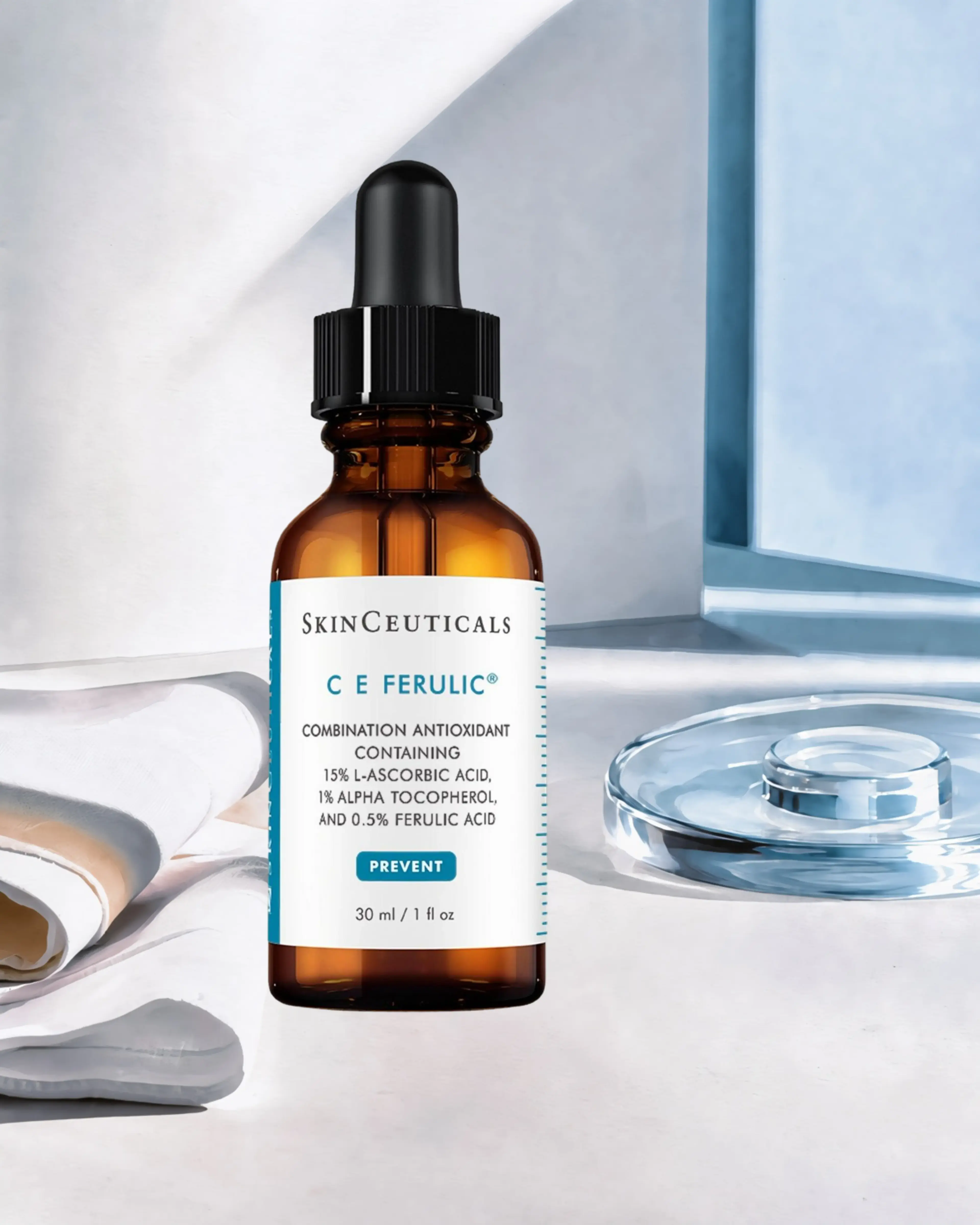 CE FÉRULIC sérum avec 15% de vitamine C pure, SKINCEUTICALS : soin cosméceutique, sélection Atelier Med au Québec.