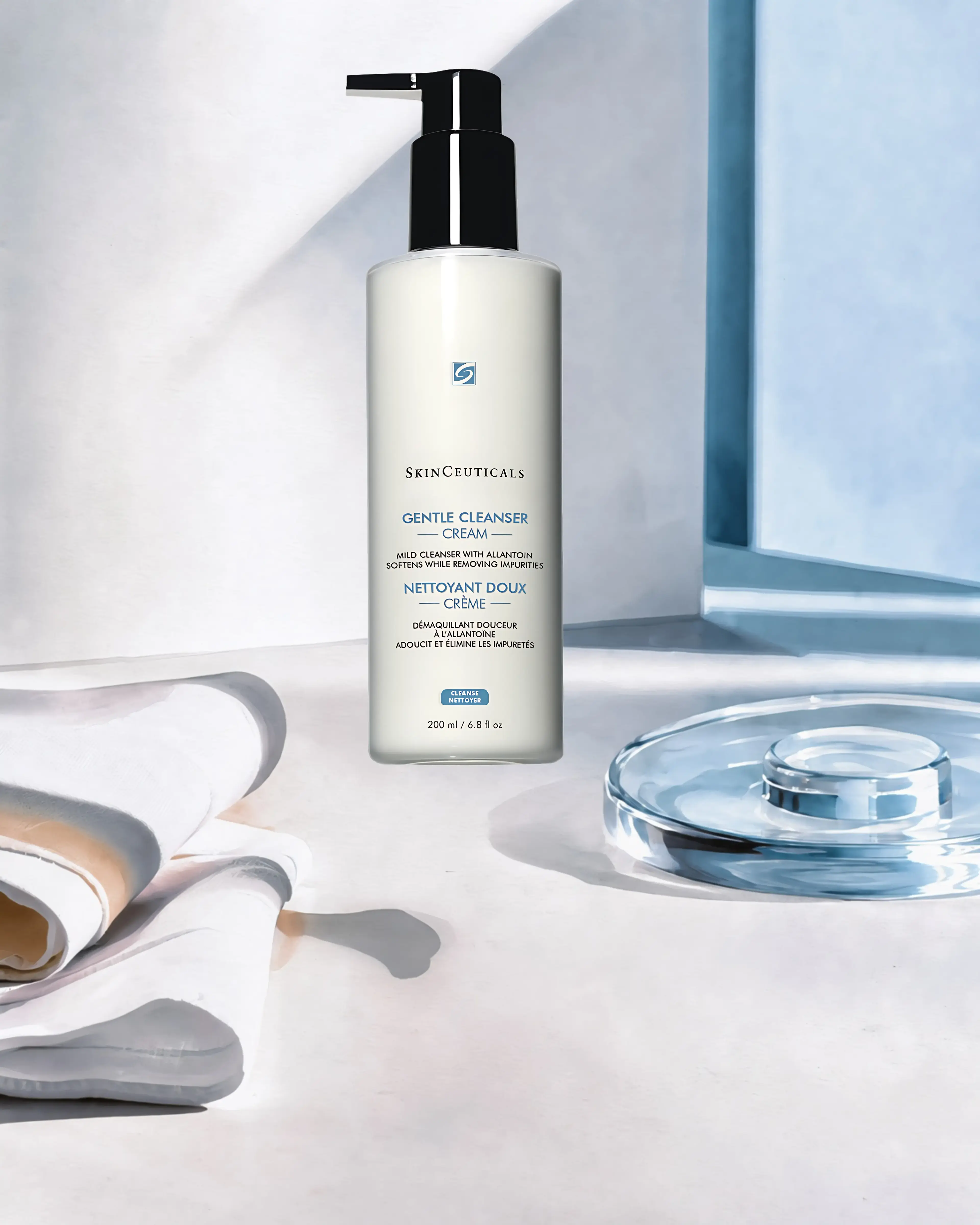Gentle Cleanser, SKINCEUTICALS: cosmeceutical skincare, Atelier Med selection in Québec.